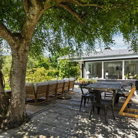 Tisvilde Getaway Charming Vacation Semesterbostad *