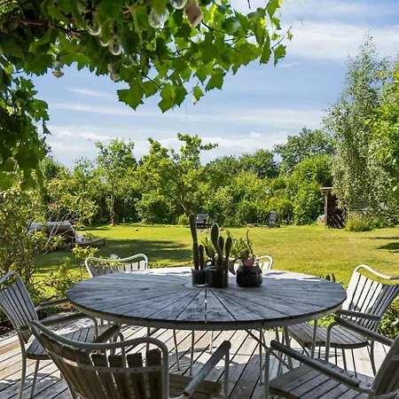 Tisvilde Getaway Charming Vacation * Tisvilde